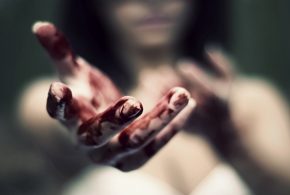 Continuo perseguindo a vampira assassina
