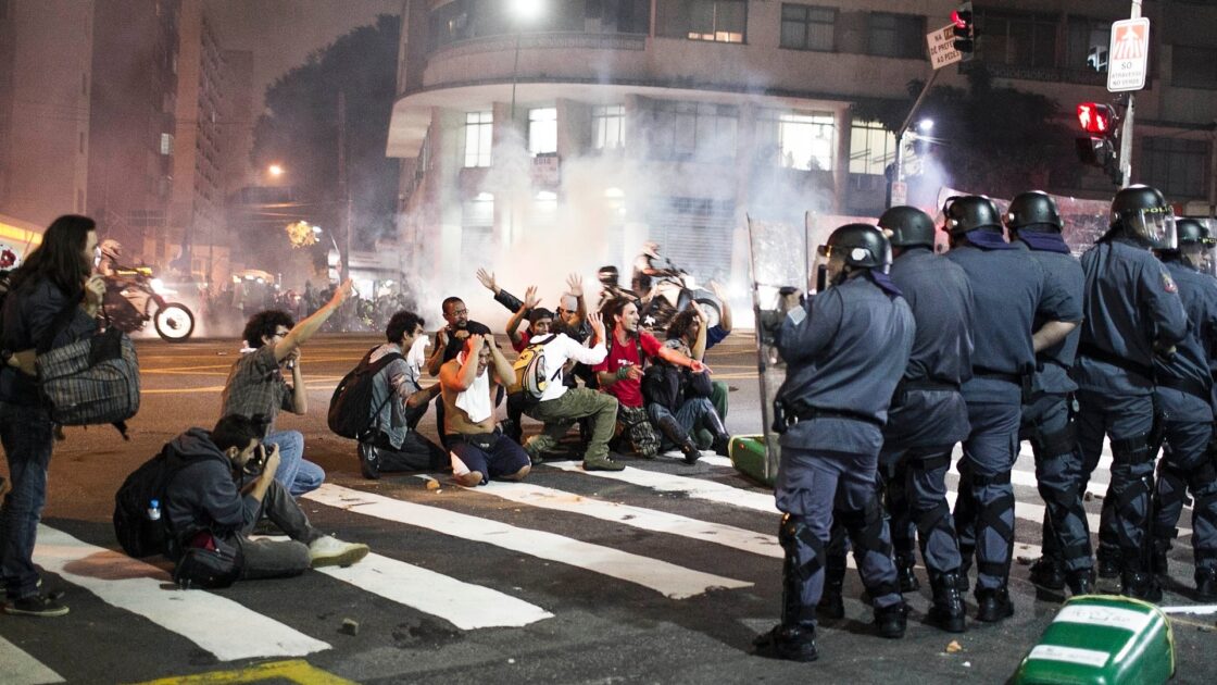 Protesto SP e Brasil. (opinião)