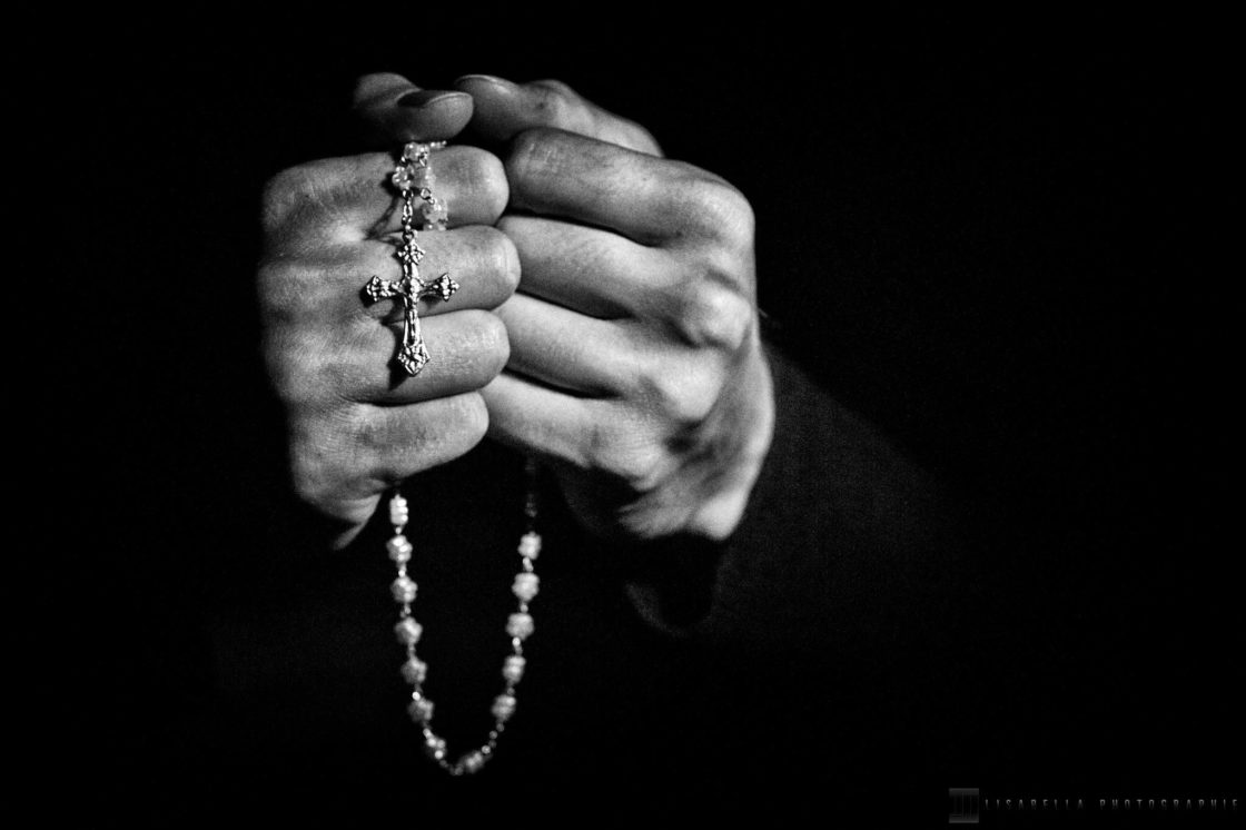 Um padre vampiro