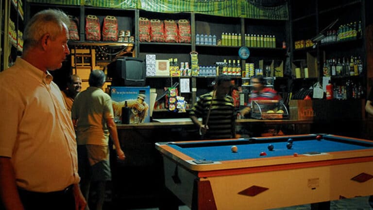 boteco pé sujo